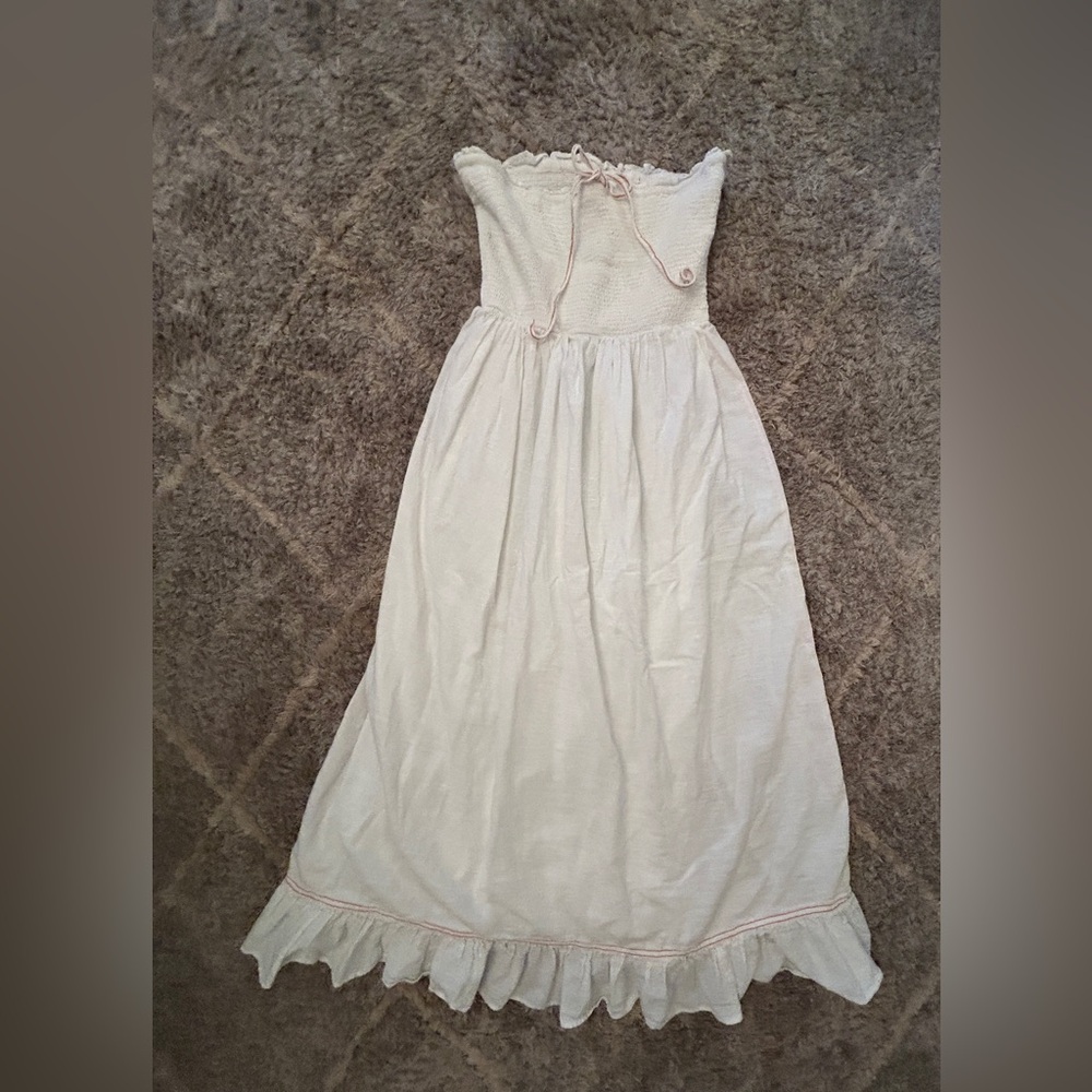 Urban Outfitters White Smocked Strapless Dress